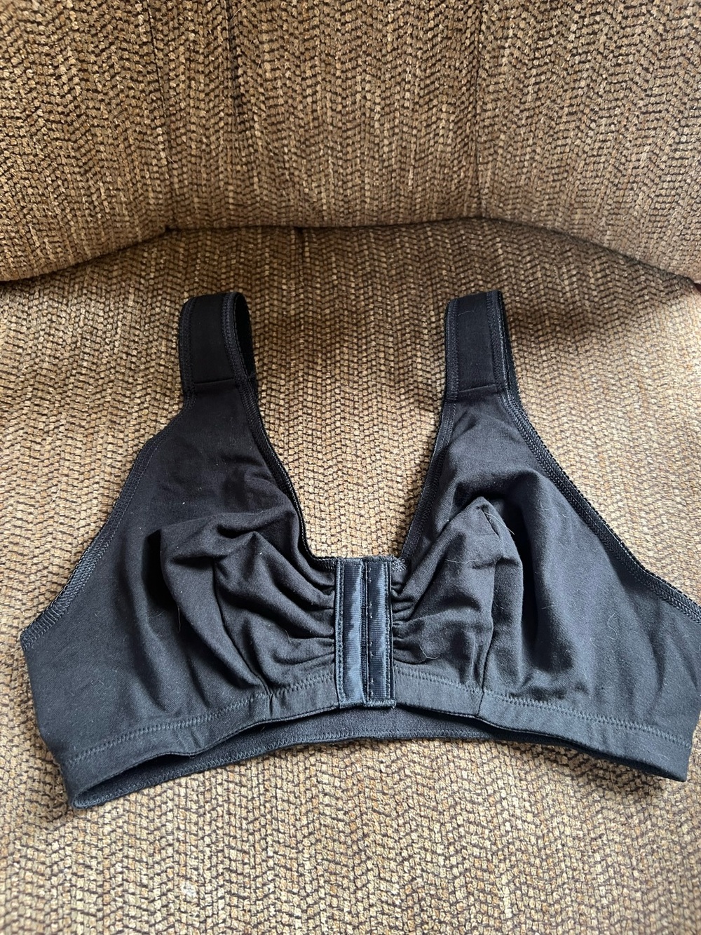 NWOT Leading Lady black front closure bra 36C/D/DD
